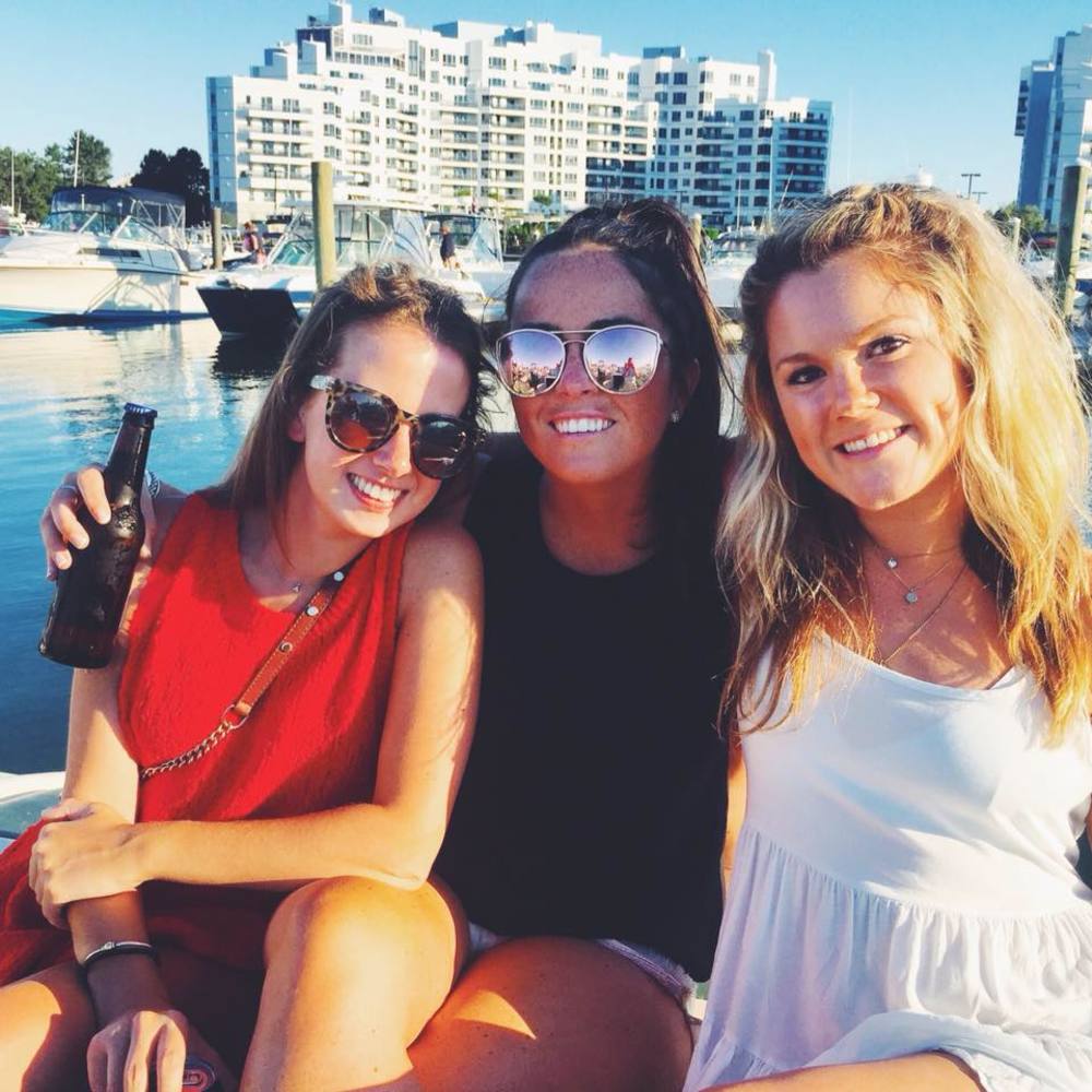 Meet your Posher, Andrea